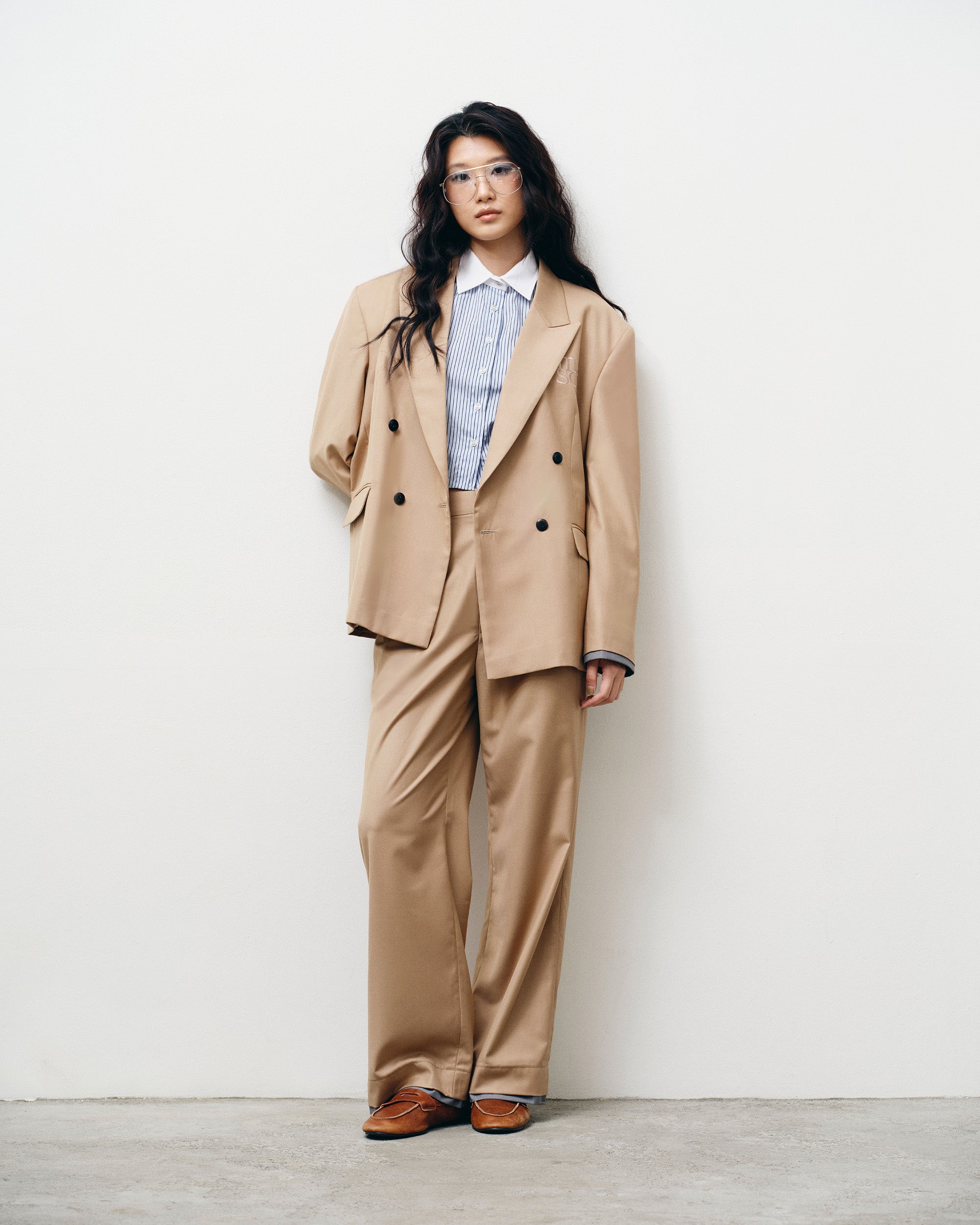 Beige_01