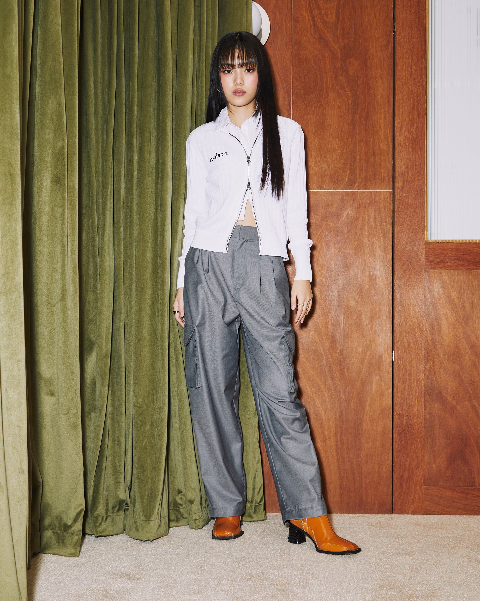 Grey_01