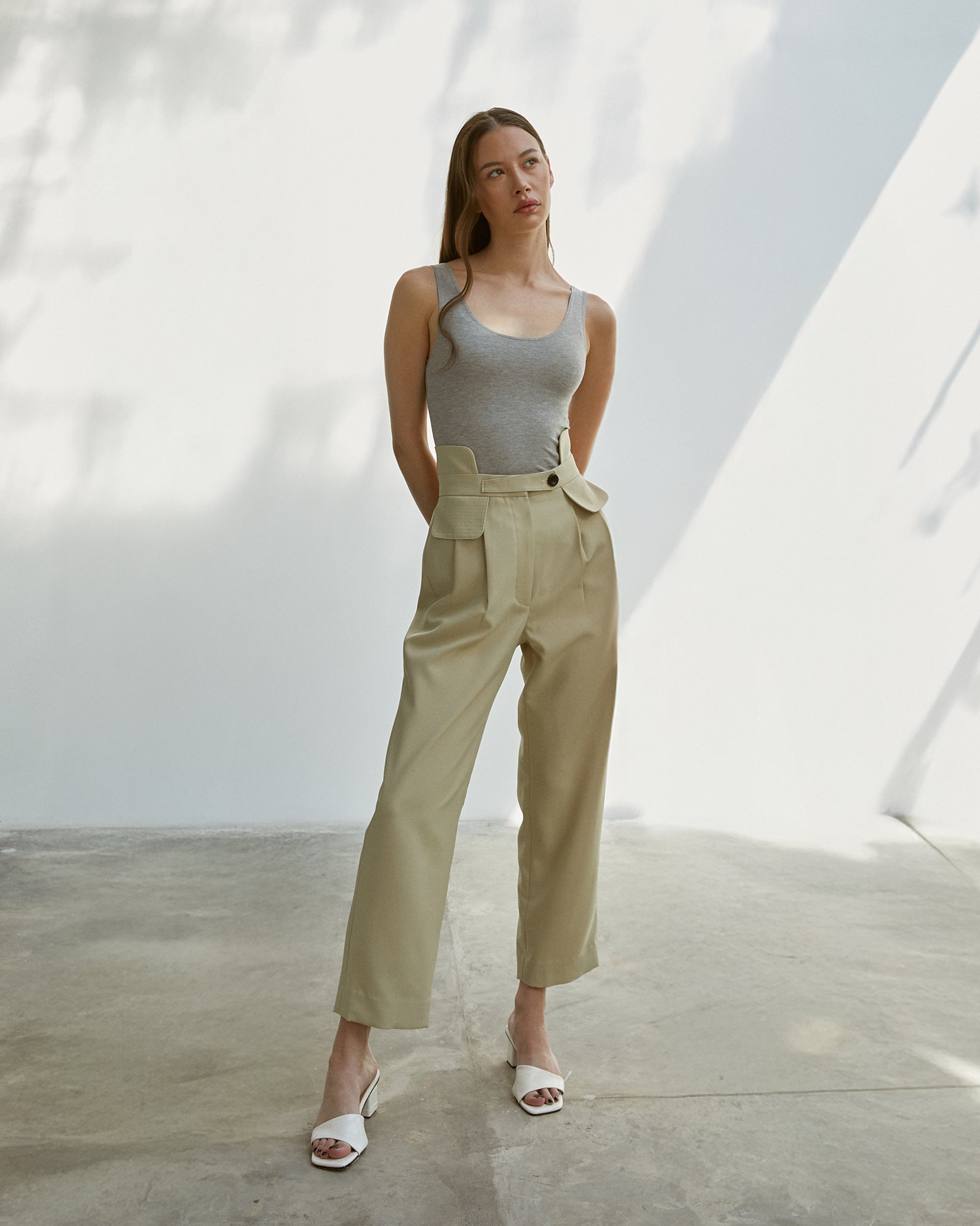 Beige_01