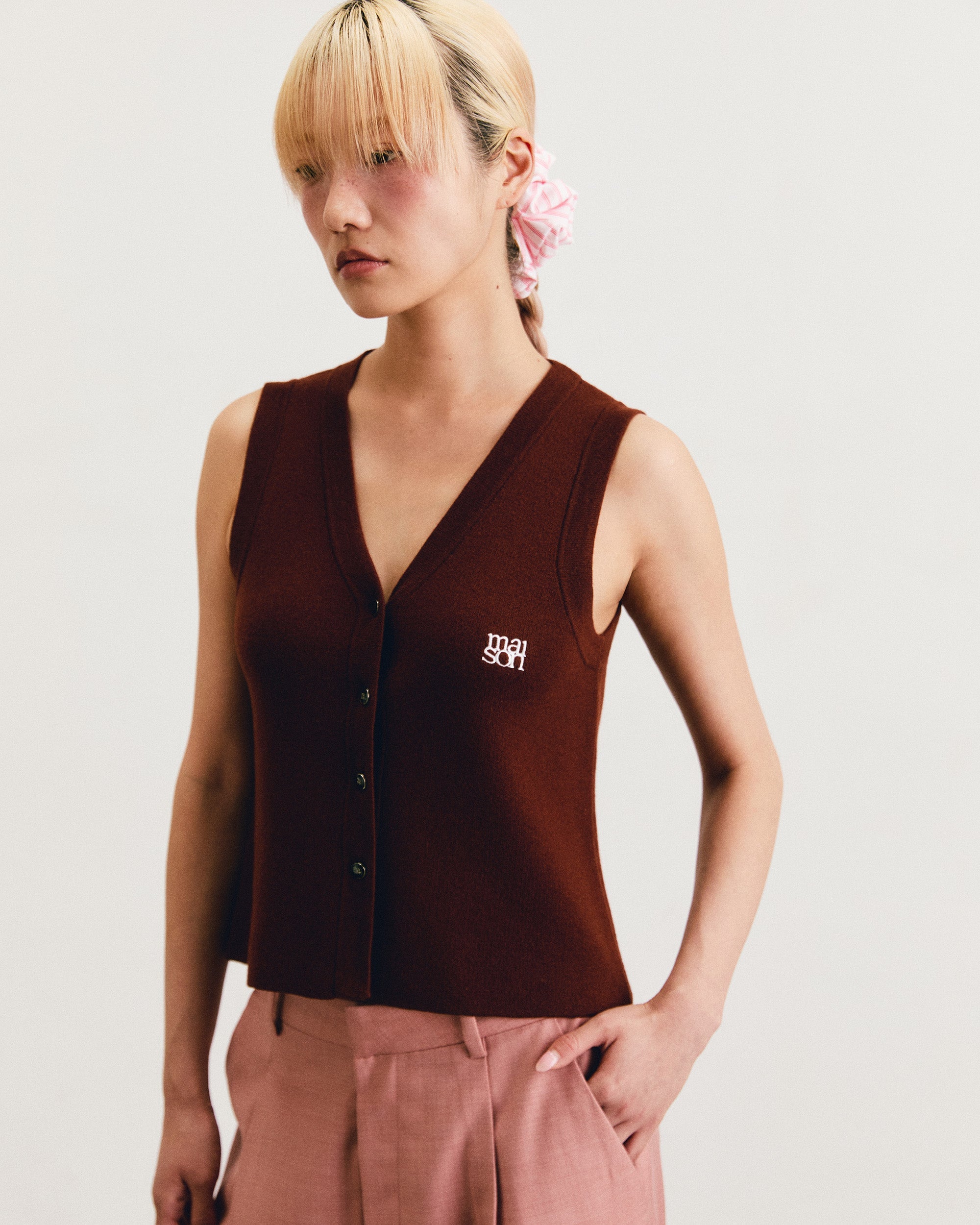 Brown_01