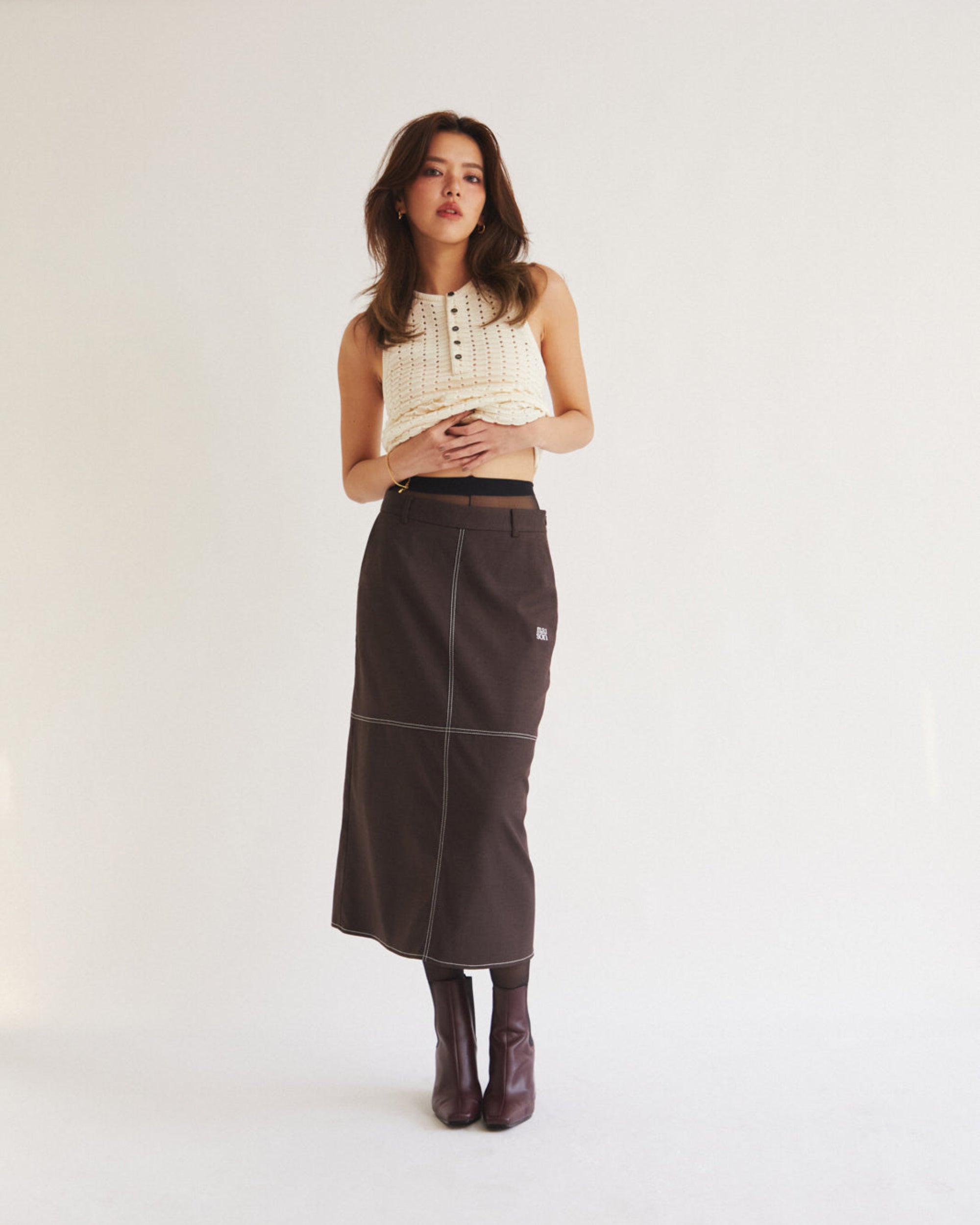 Dark Brown_01