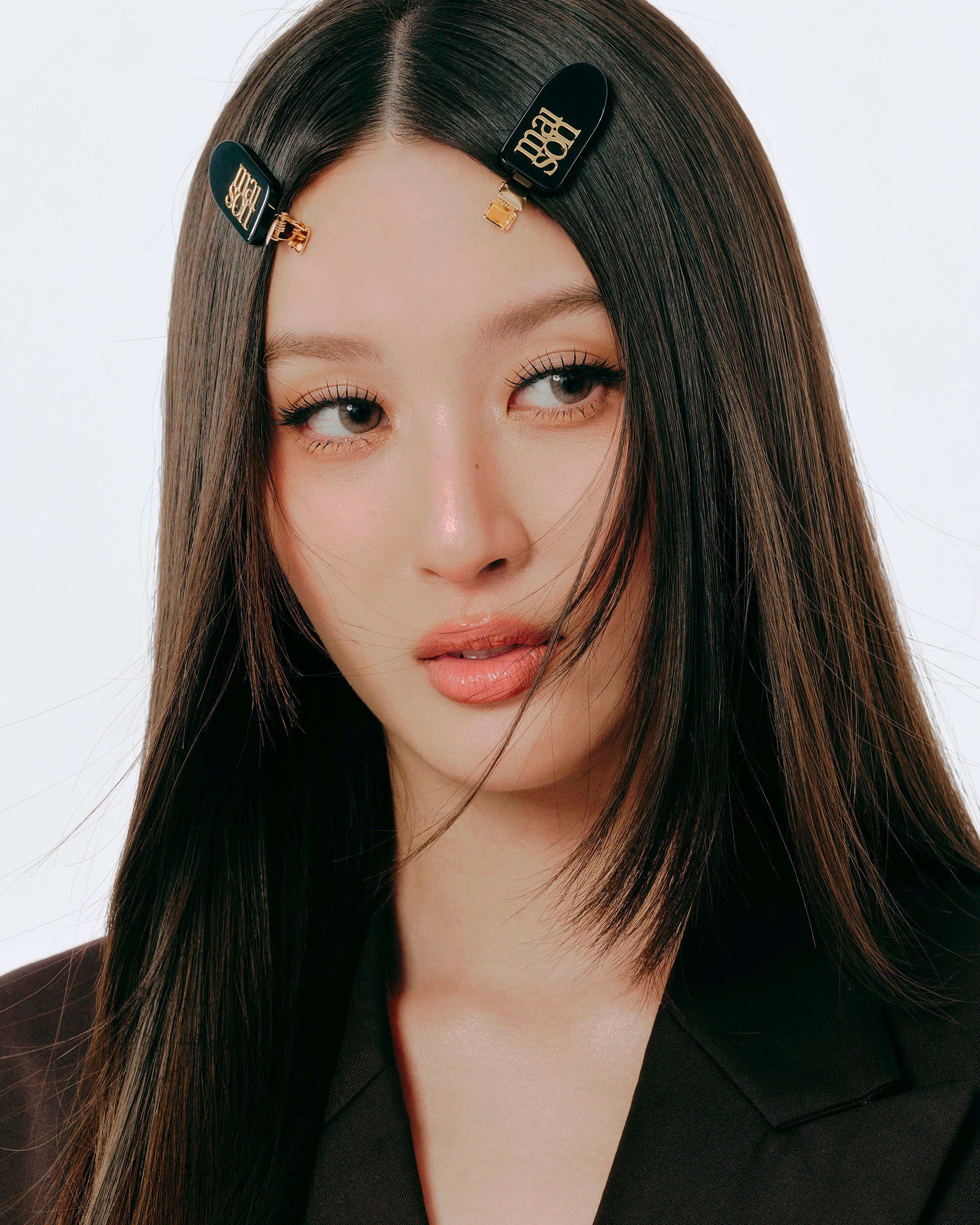 Black-Gold_01