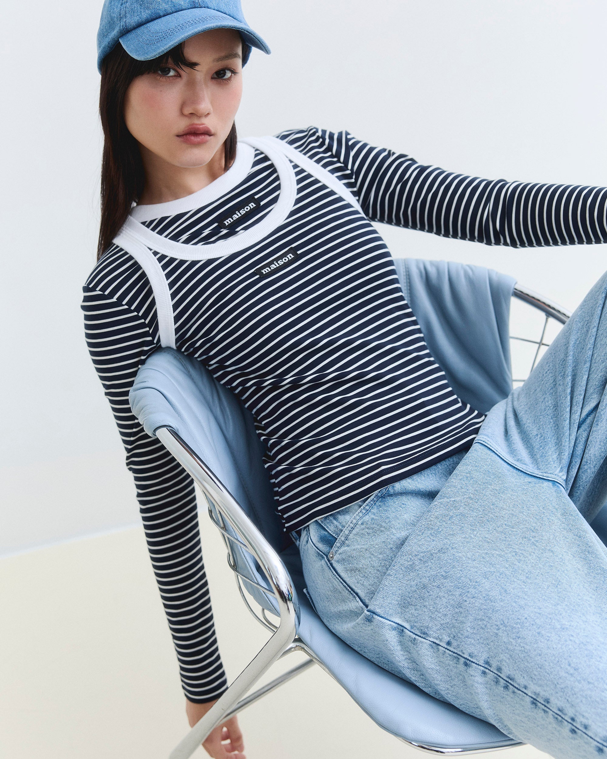 Navy-White_01