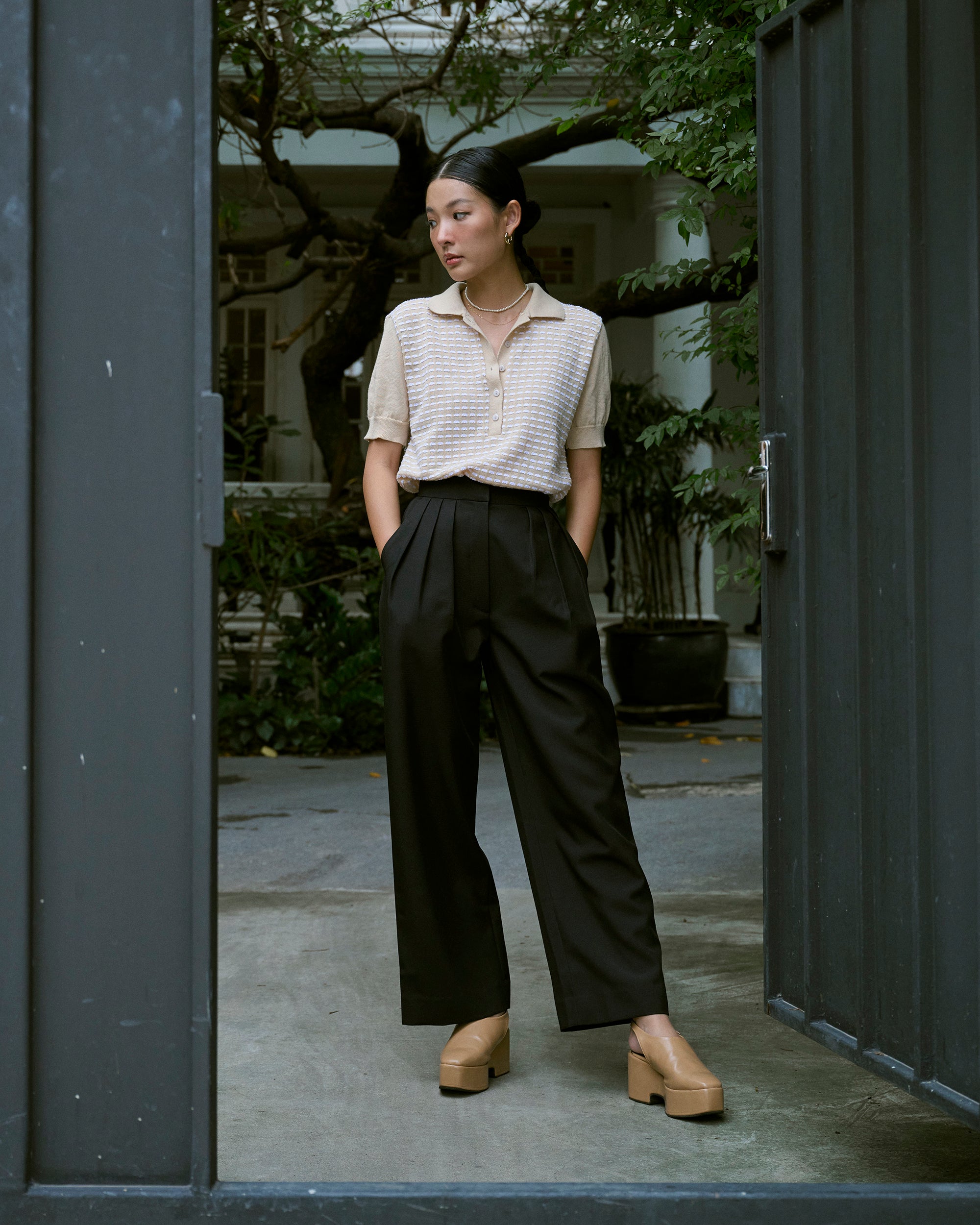 Black_01